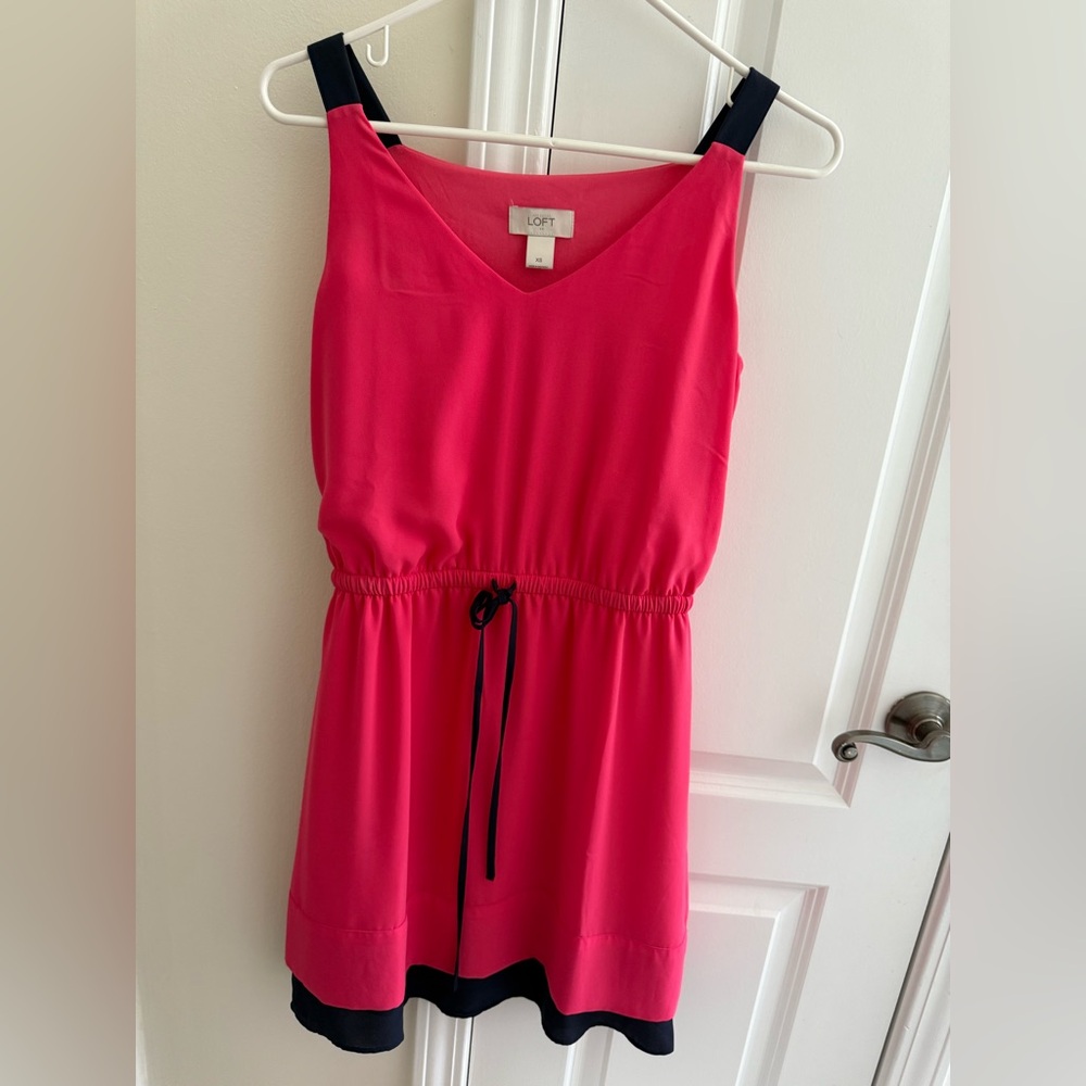 LOFT Coral Sleeveless Top